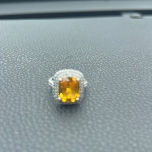 Big zirconia  romantic women ring size 6